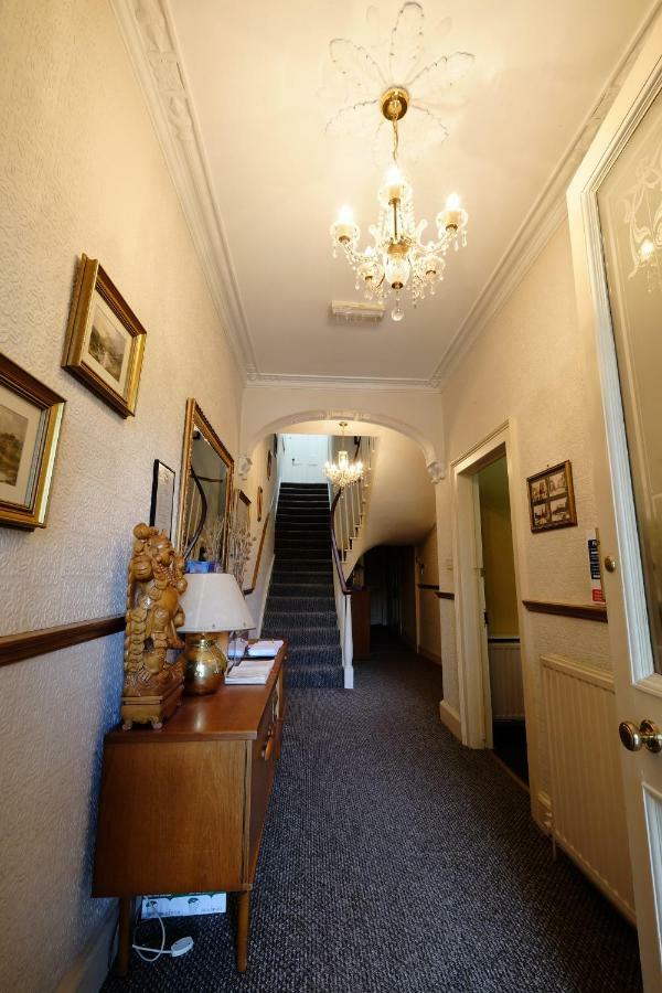 Talisker Guest House Inverness Ngoại thất bức ảnh